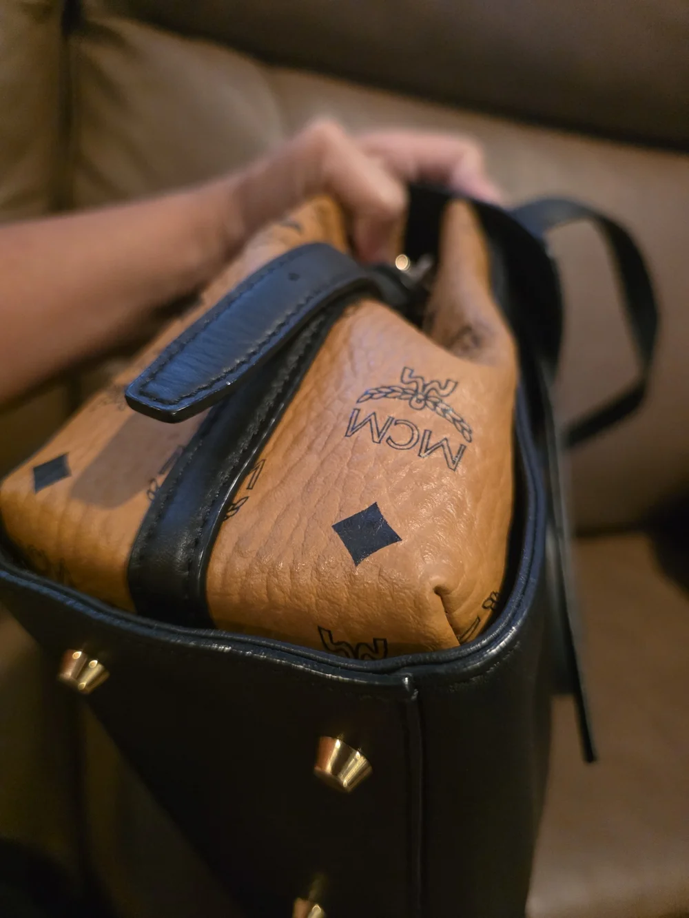 MCM elegant black